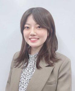 安元 愛里菜 氏